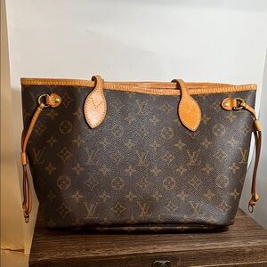 Louis Vuitton Monogram PM Neverful Tote in Dark Brown with Natural Vachetta Trim